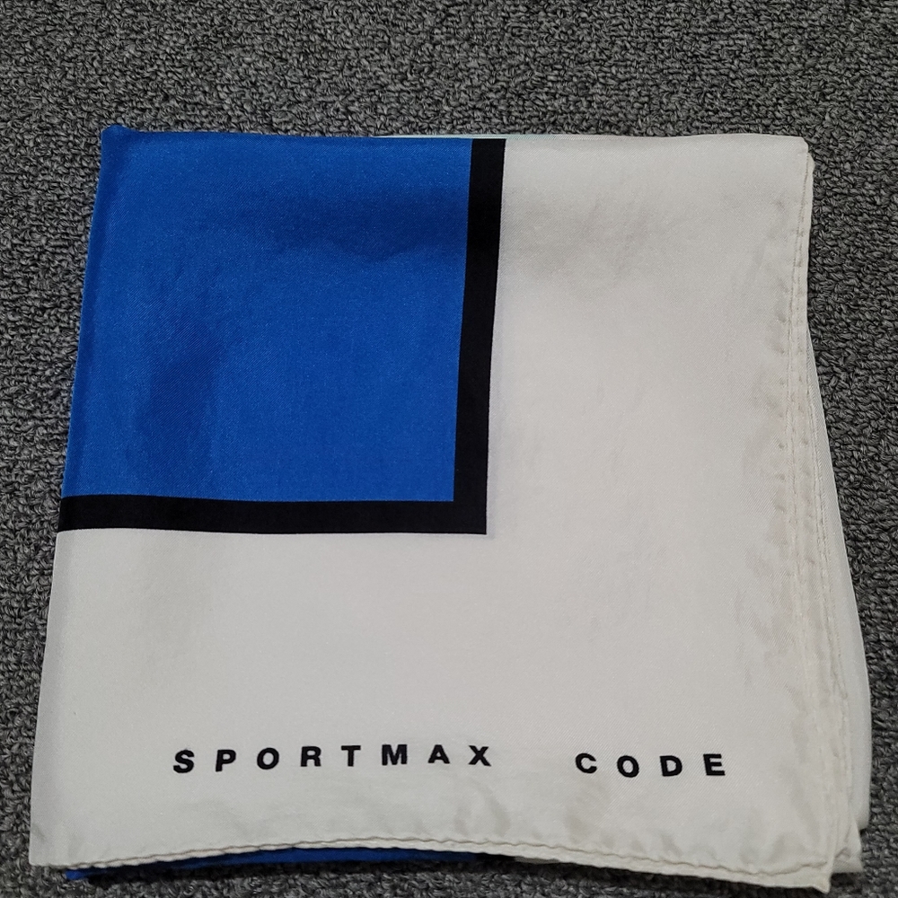 MaxMara Sportmax silk scarf - Picture 6 of 6